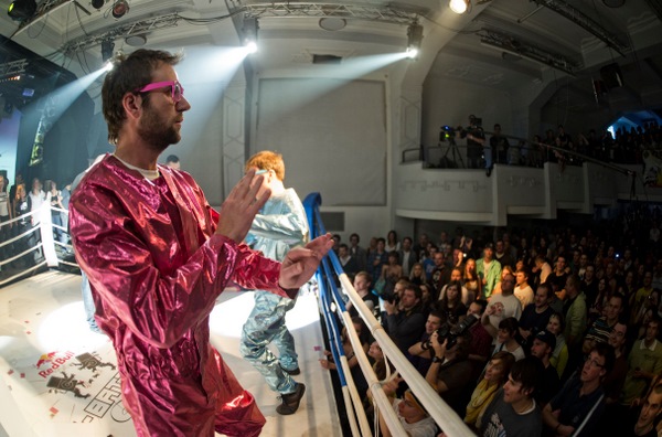 Tata bojs zvítězili v Red Bull i-Battle